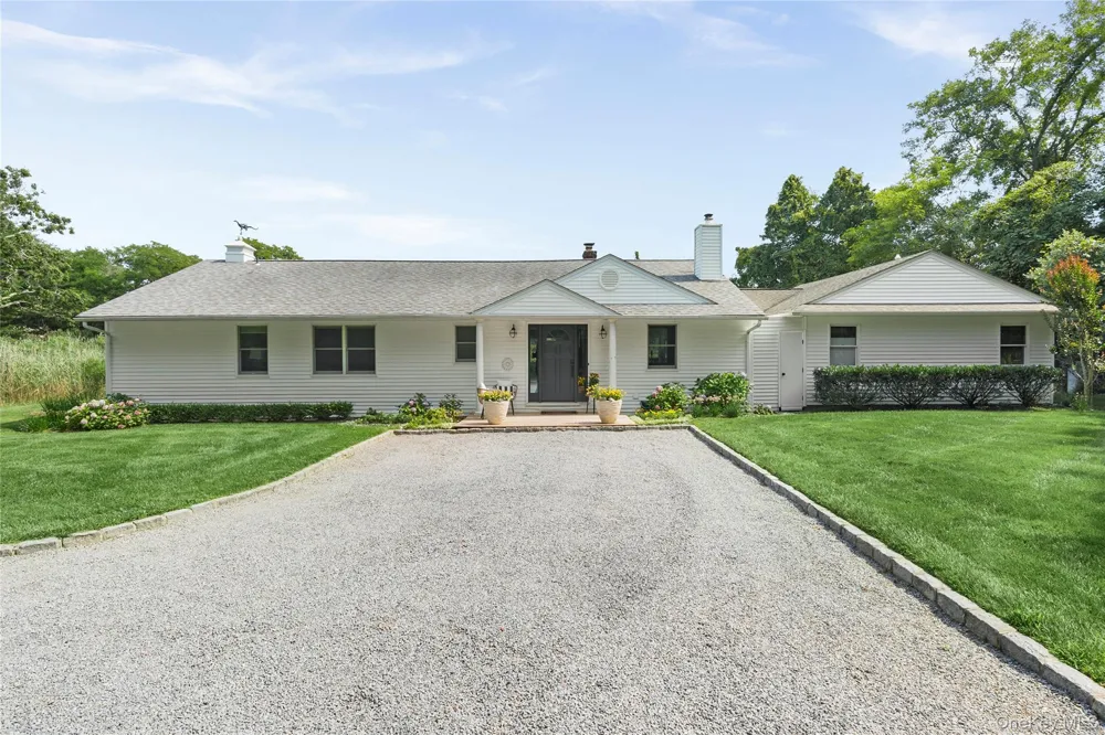 31B Club Lane Remsenburg, NY 11960