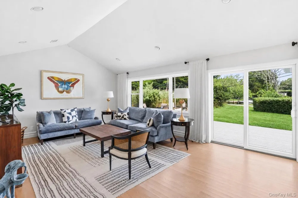 31B Club Lane Remsenburg, NY 11960