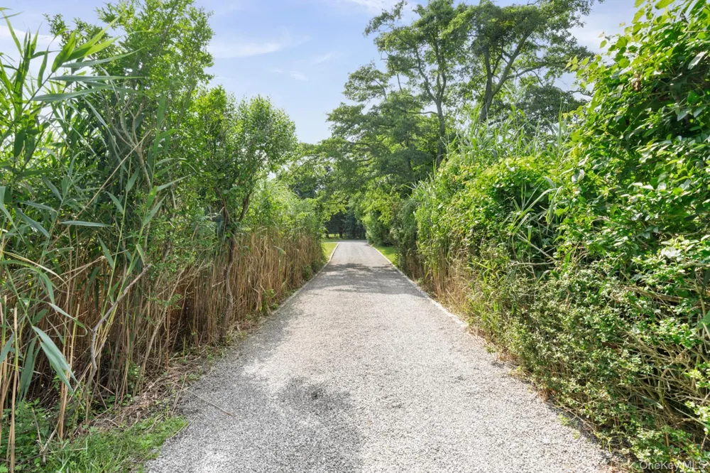 31B Club Lane Remsenburg, NY 11960
