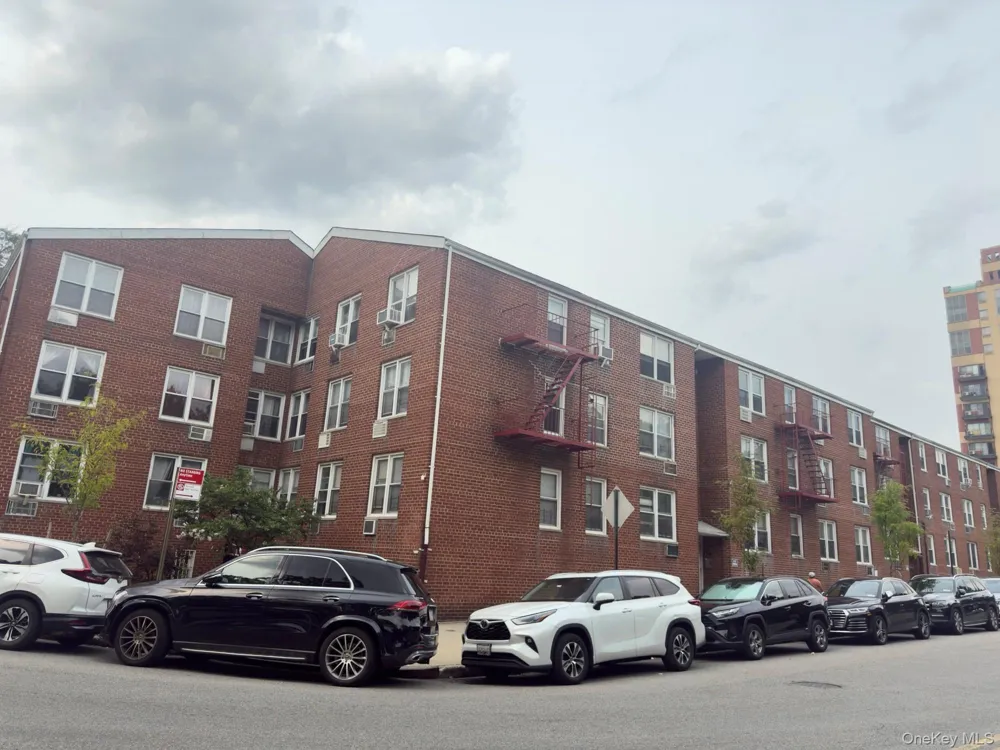 134-05 Dahlia Avenue #1Fl Flushing, NY 11355