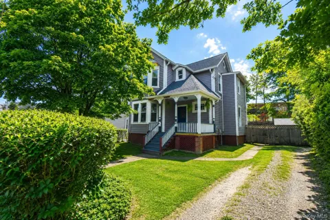 79 Rombout Avenue