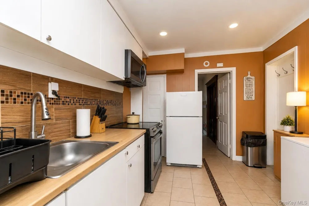 101-30 224th Street Queens Village, NY 11429