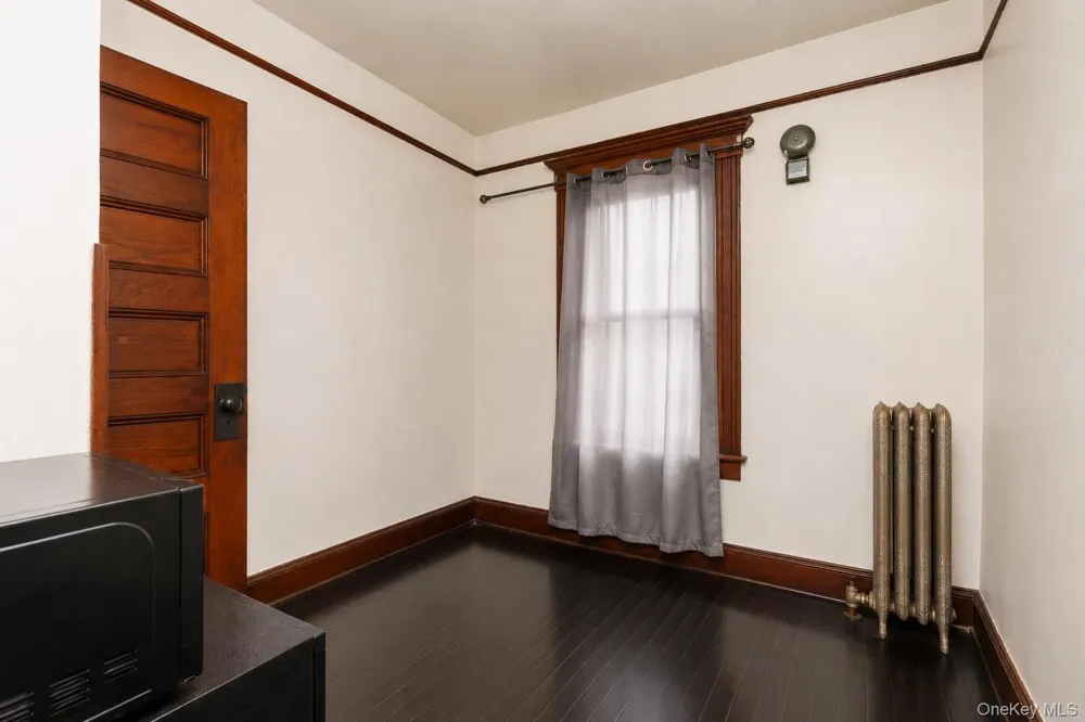 101-30 224th Street Queens Village, NY 11429