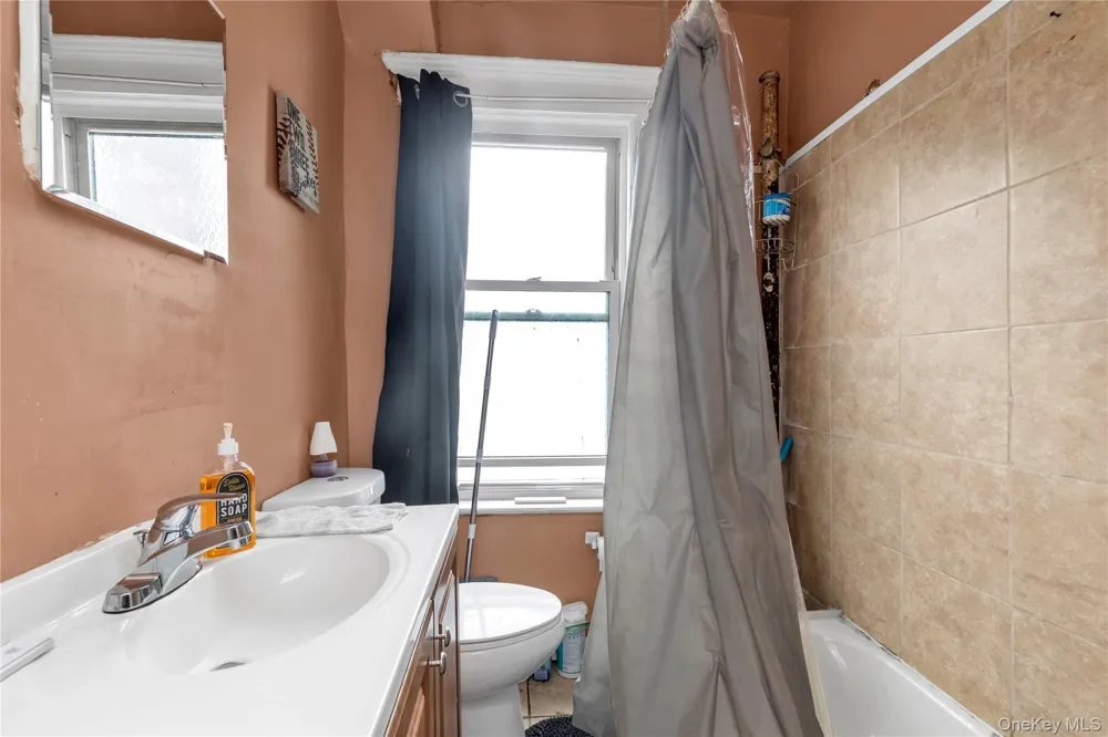 101-30 224th Street Queens Village, NY 11429
