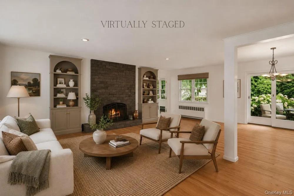 75 Cove Road Huntington, NY 11743
