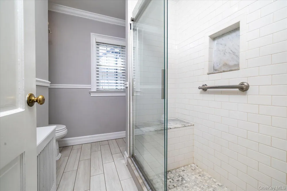 10 Woodland Avenue Rockville Centre, NY 11570