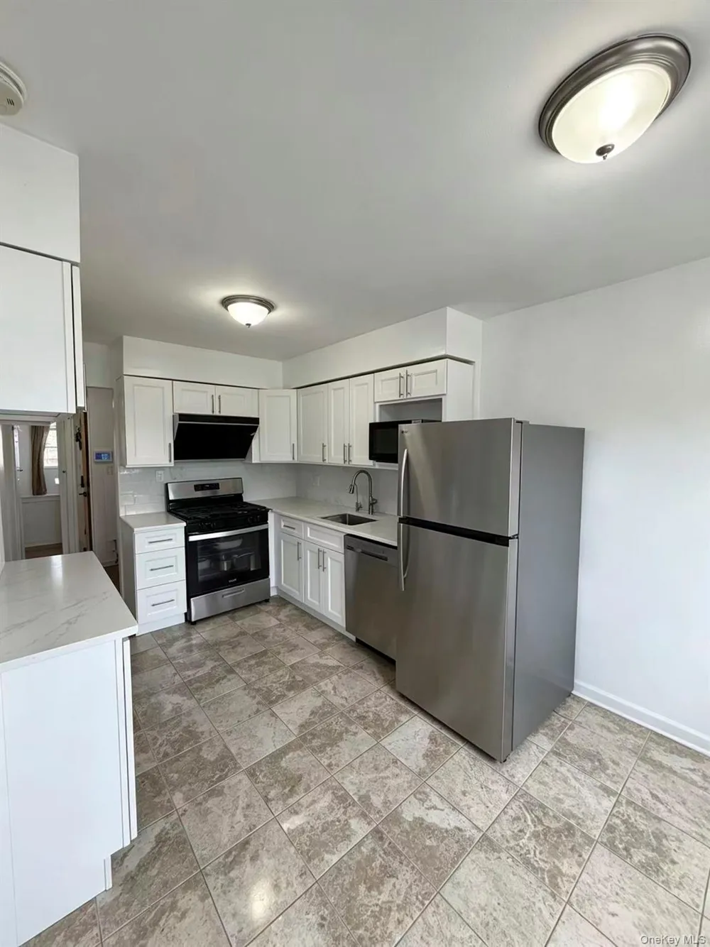 4327 215th Street Bayside, NY 11361
