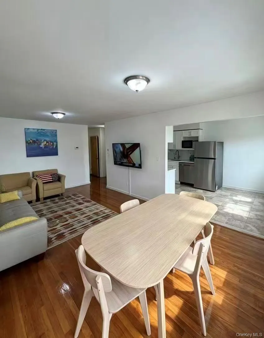 4327 215th Street Bayside, NY 11361