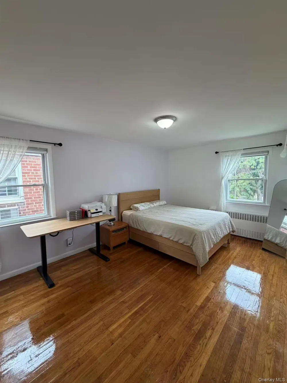 4327 215th Street Bayside, NY 11361