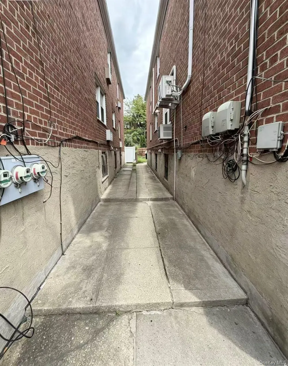 4327 215th Street Bayside, NY 11361