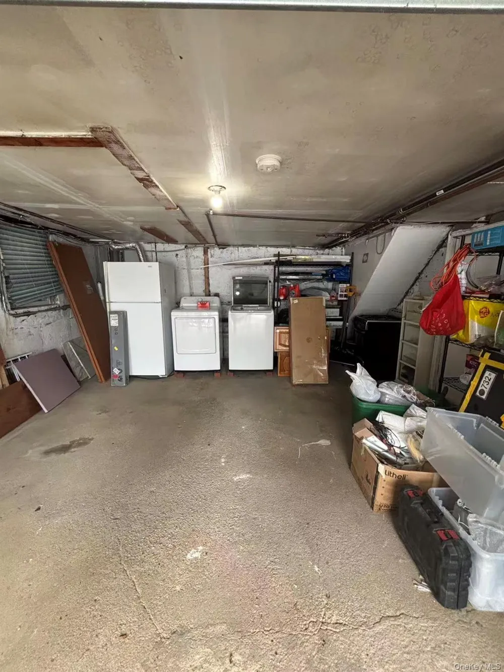 4327 215th Street Bayside, NY 11361