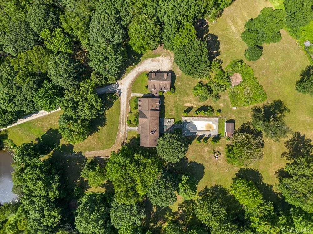 202 McManus Road Patterson, NY 12563
