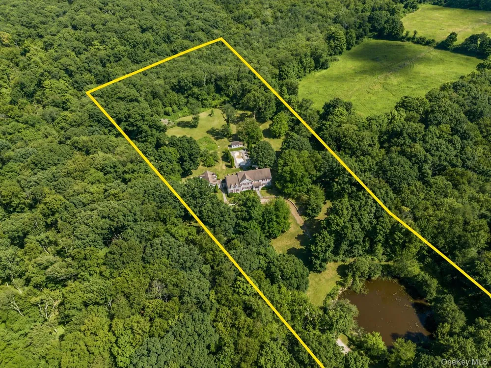 202 McManus Road Patterson, NY 12563