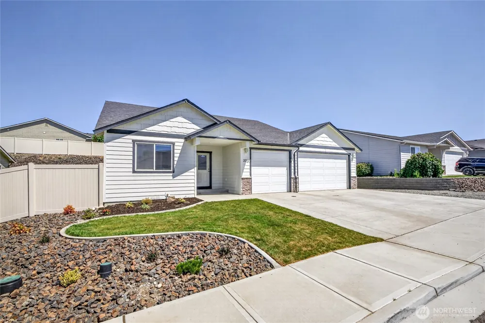 2213 2nd Street SE East Wenatchee, WA 98802