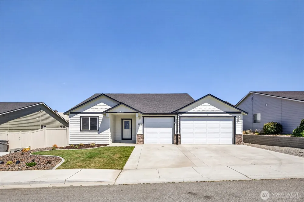2213 2nd Street SE East Wenatchee, WA 98802