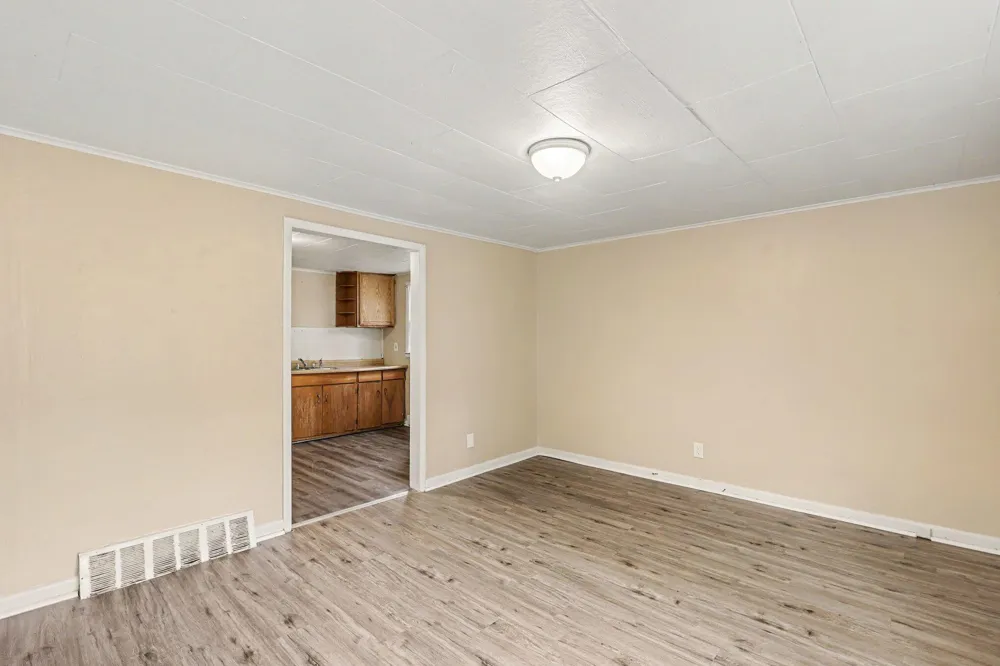 2337 Philo Avenue Muskegon City, MI 49441