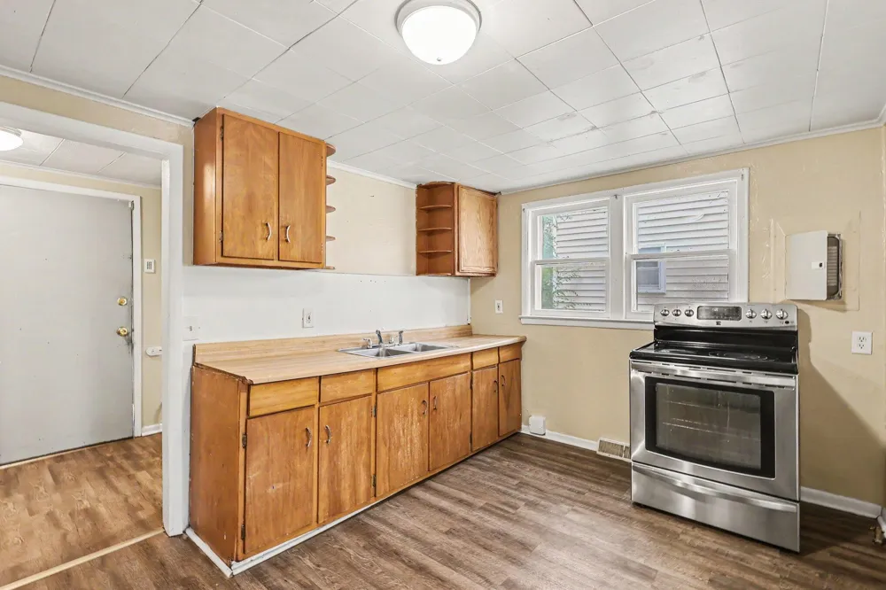 2337 Philo Avenue Muskegon City, MI 49441