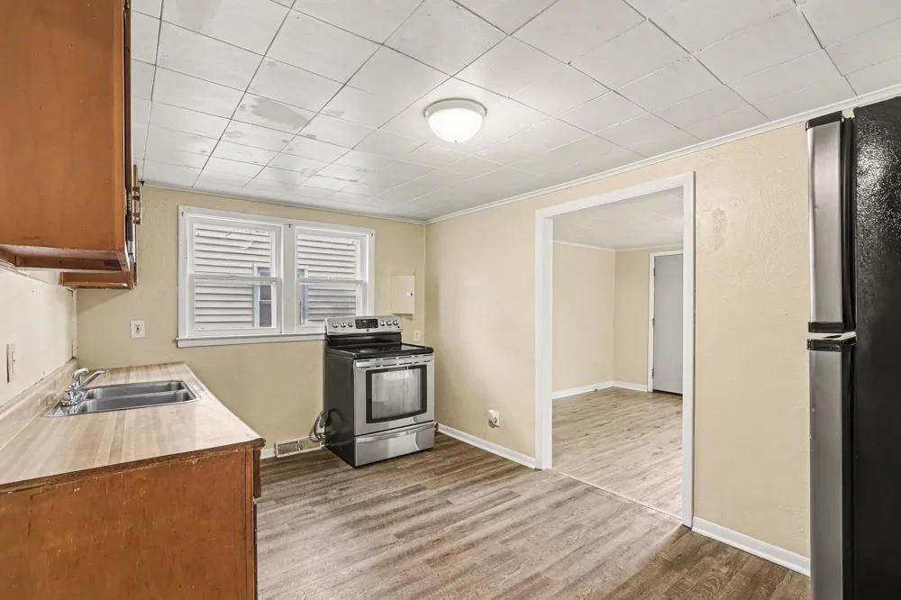2337 Philo Avenue Muskegon City, MI 49441