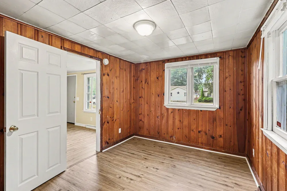 2337 Philo Avenue Muskegon City, MI 49441