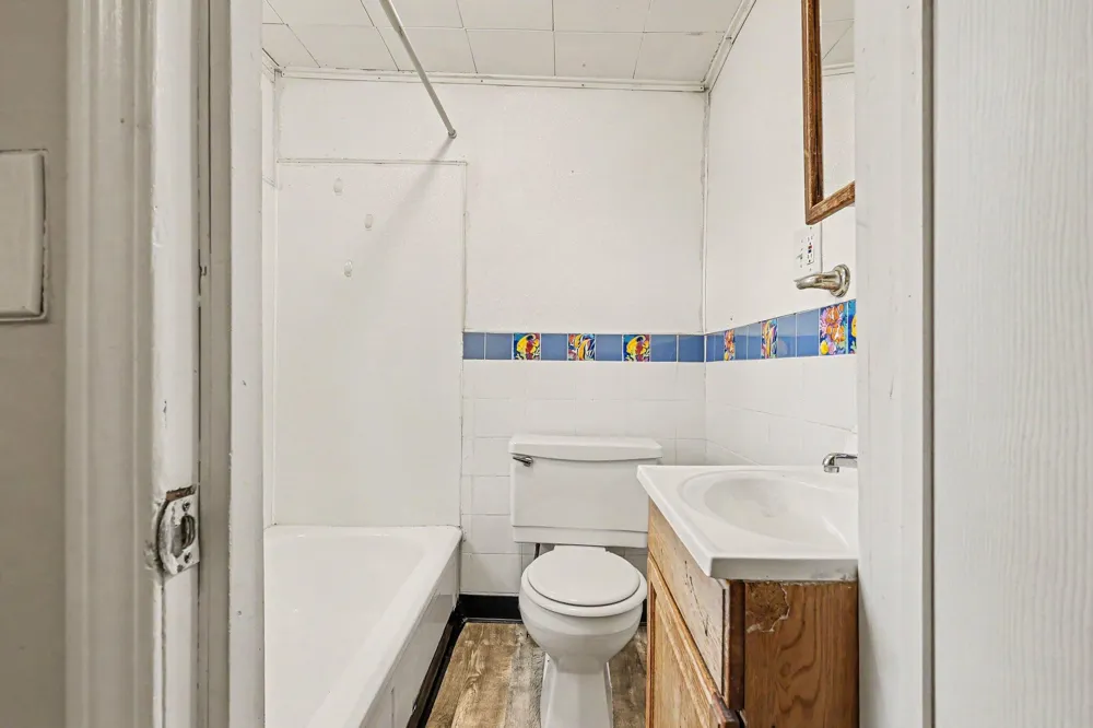 2337 Philo Avenue Muskegon City, MI 49441