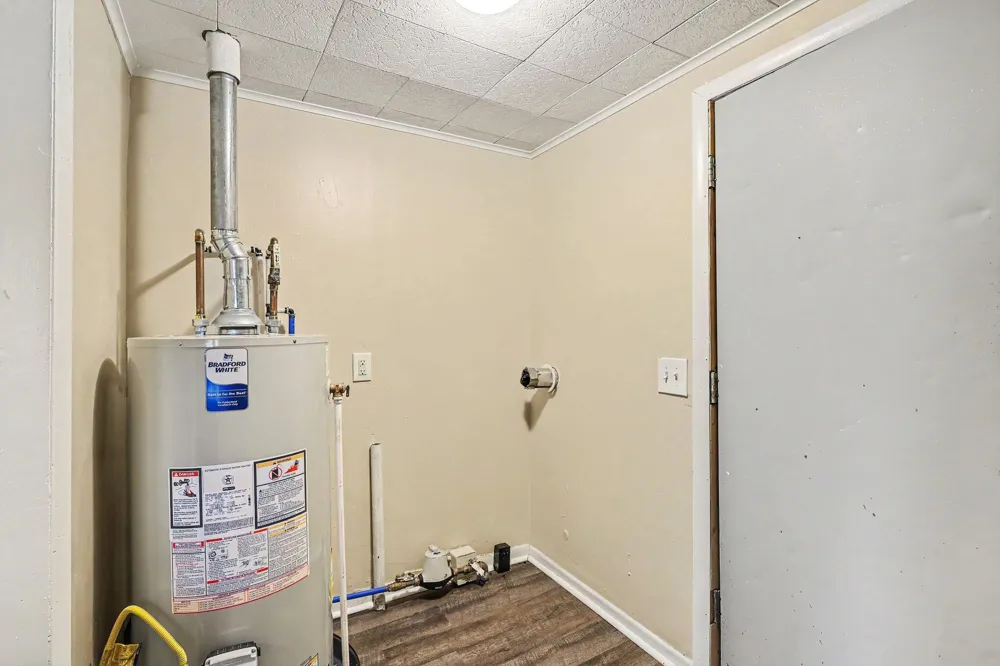 2337 Philo Avenue Muskegon City, MI 49441