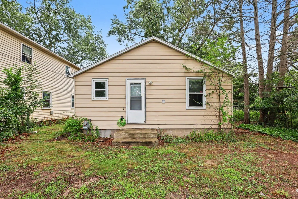 2337 Philo Avenue Muskegon City, MI 49441