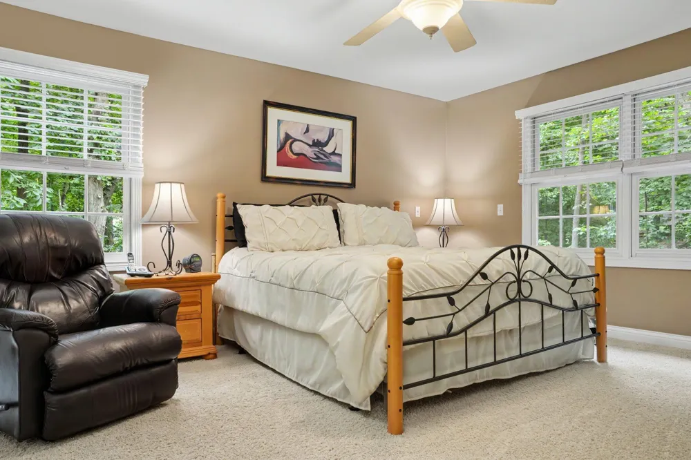 1720 Breezy Point Lane Oshtemo Charter Township, MI 49009