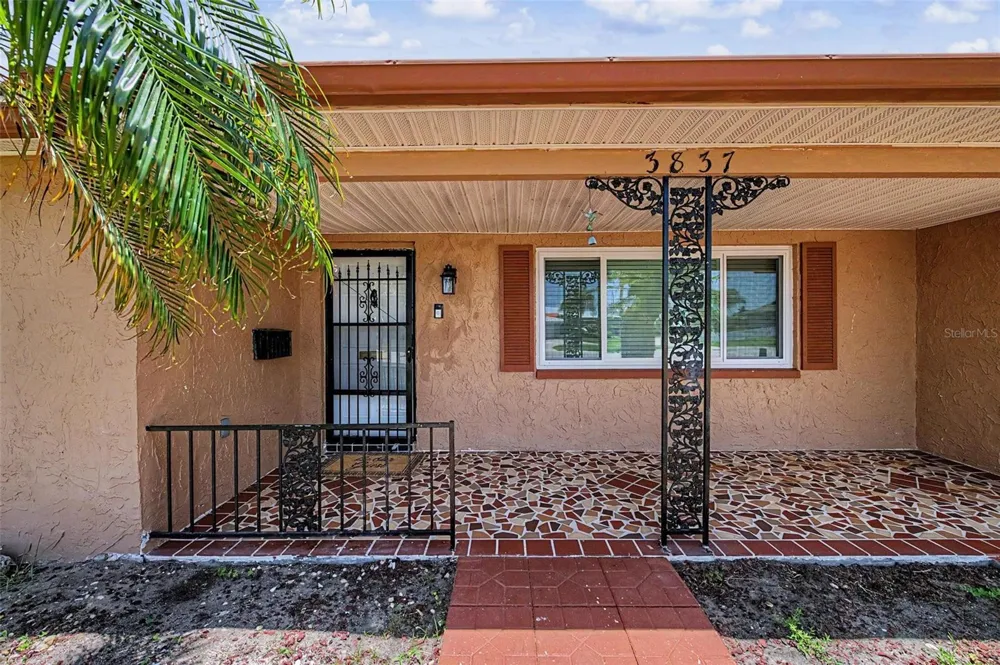 3837 TOPSAIL TRAIL New Port Richey, FL 34652