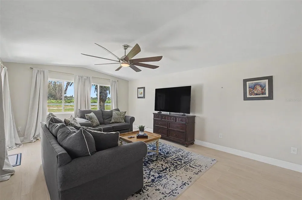 3837 TOPSAIL TRAIL New Port Richey, FL 34652