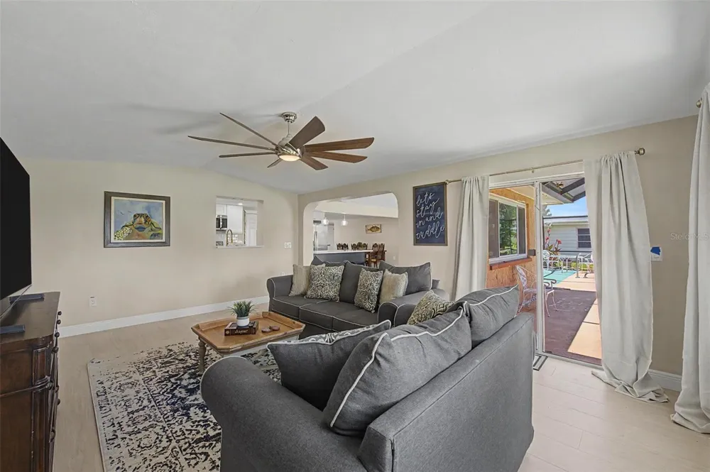 3837 TOPSAIL TRAIL New Port Richey, FL 34652