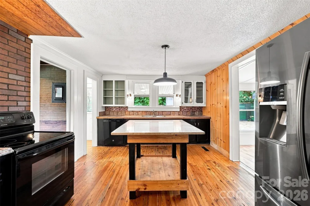 3466 Roberta Road Concord, NC 28027