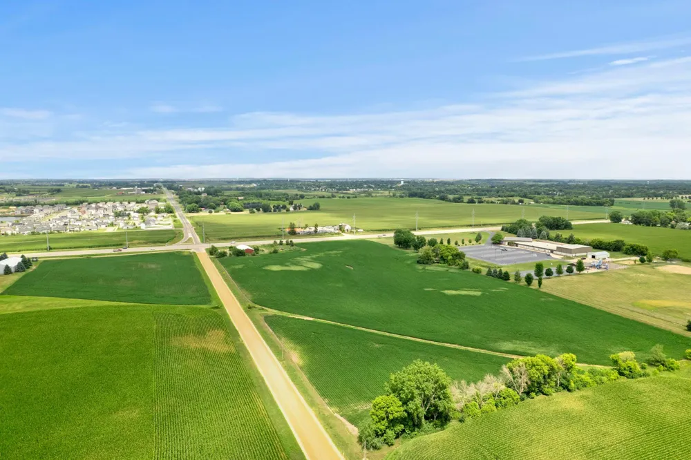 21300 Flagstaff Avenue Farmington, MN 55024