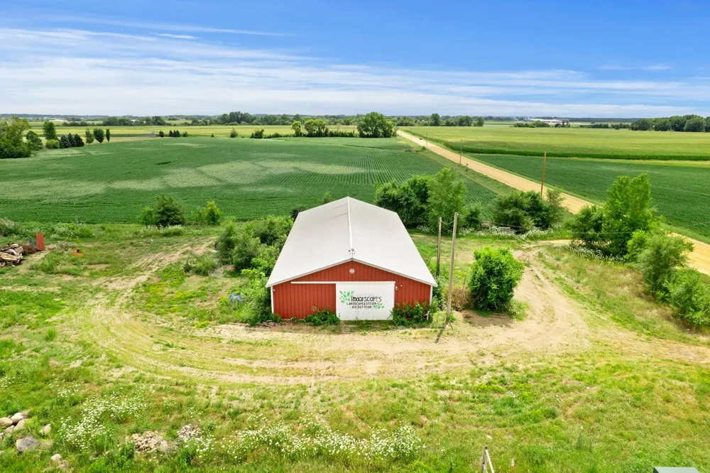 21300 Flagstaff Avenue Farmington, MN 55024
