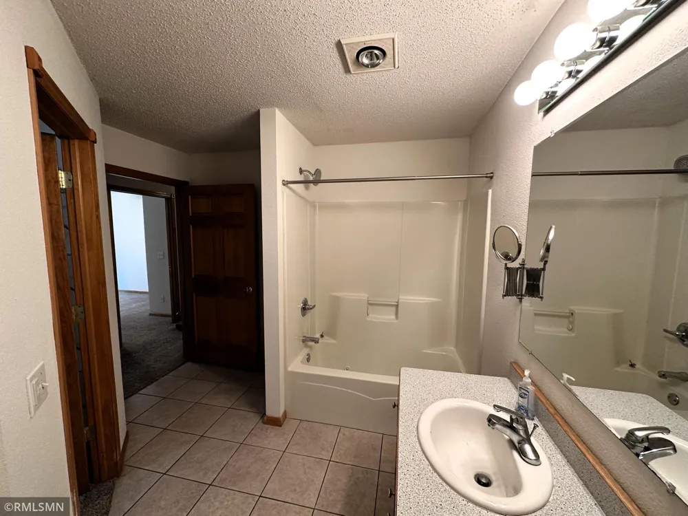 1271 Pinewood Trail ##8 New Richmond, WI 54017