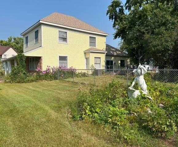 206 E 3rd Street Starbuck, MN 56381
