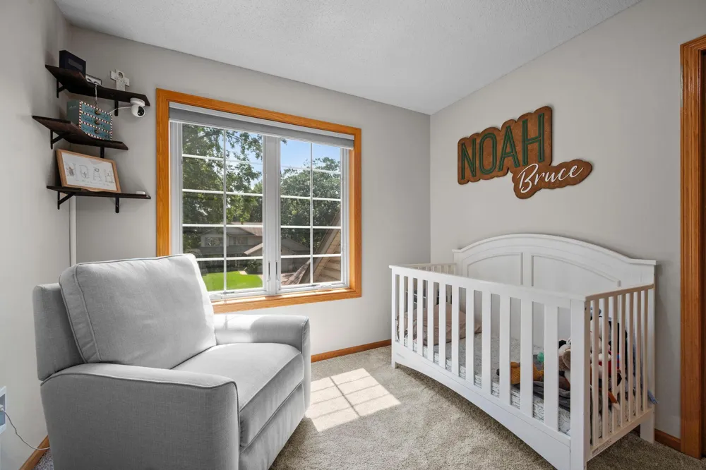 14991 Creditview Drive Savage, MN 55378