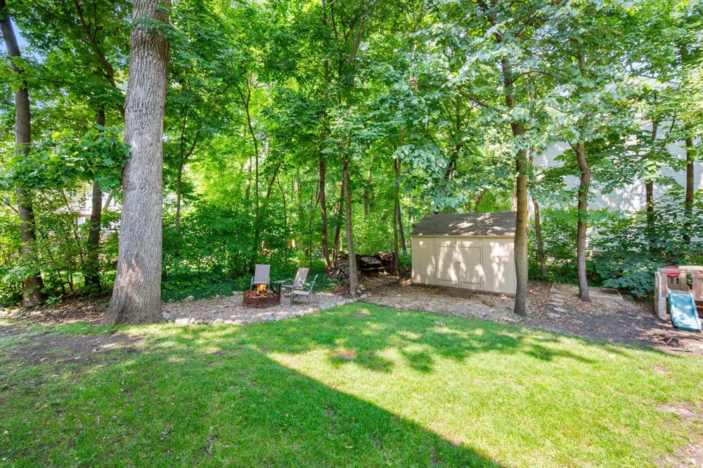 14991 Creditview Drive Savage, MN 55378