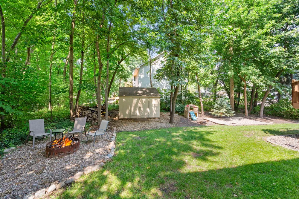 14991 Creditview Drive Savage, MN 55378