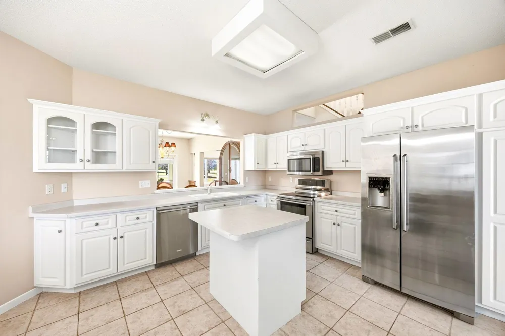 1320 Heritage Avenue NW Hutchinson, MN 55350