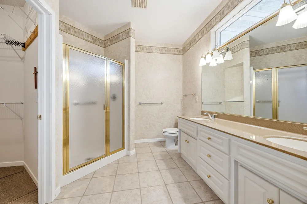 1320 Heritage Avenue NW Hutchinson, MN 55350