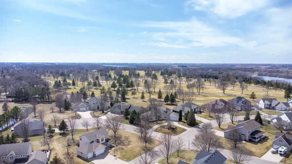 1320 Heritage Avenue NW Hutchinson, MN 55350