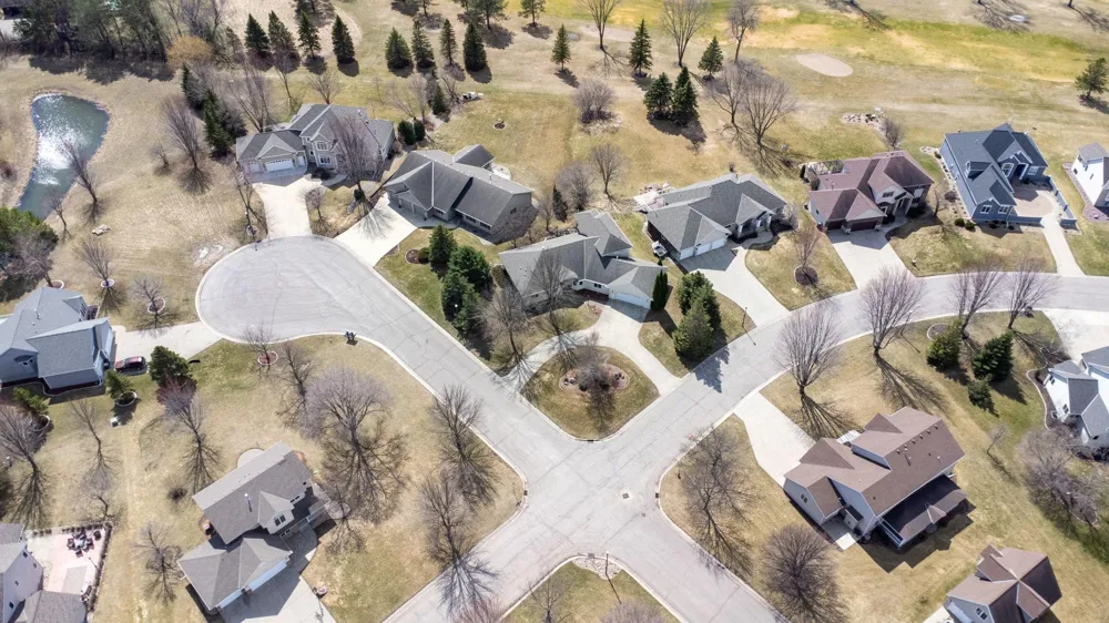 1320 Heritage Avenue NW Hutchinson, MN 55350