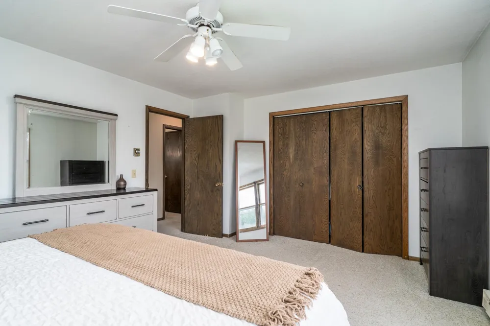 511 4th Avenue NE Crookston, MN 56716