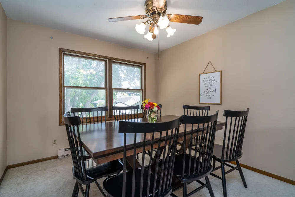 511 4th Avenue NE Crookston, MN 56716