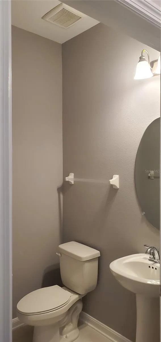 29821 SOUTHWELL LANE Wesley Chapel, FL 33543