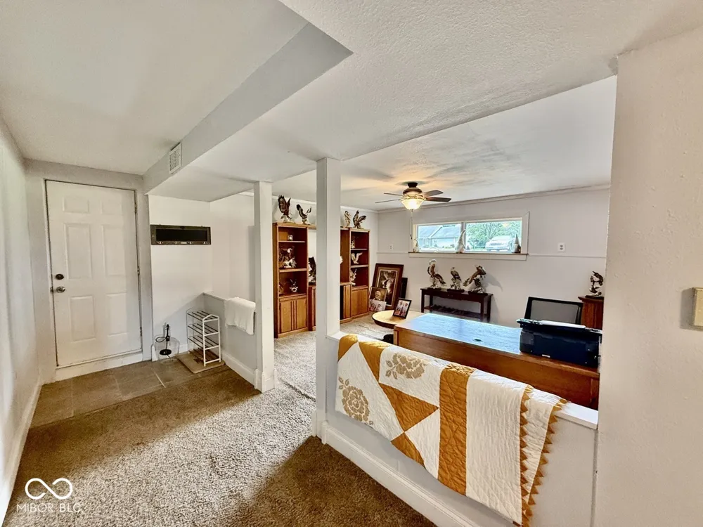 1564 W Sitting Bull Drive Terre Haute, IN 47802