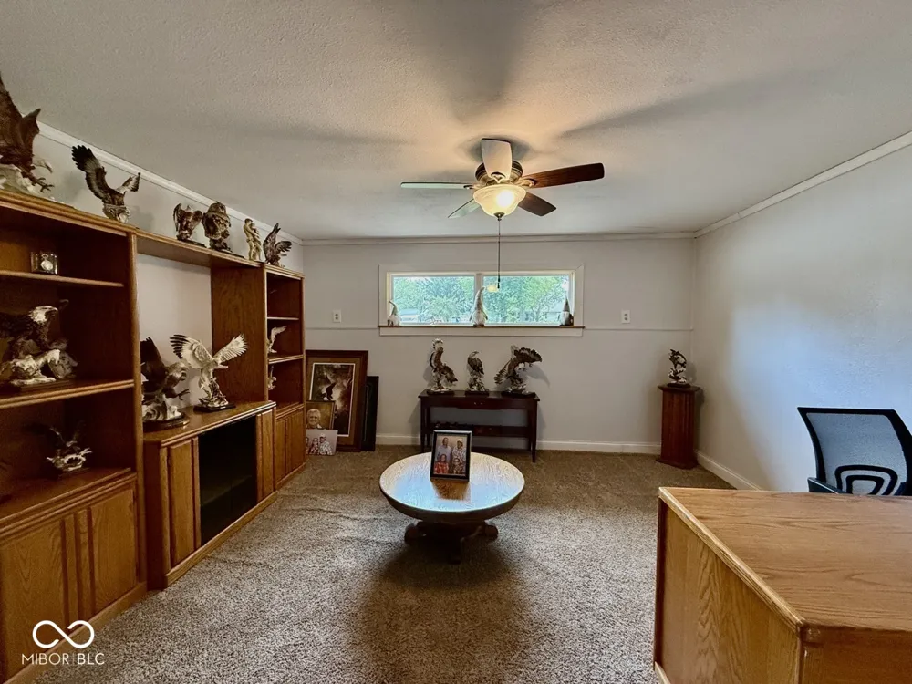 1564 W Sitting Bull Drive Terre Haute, IN 47802