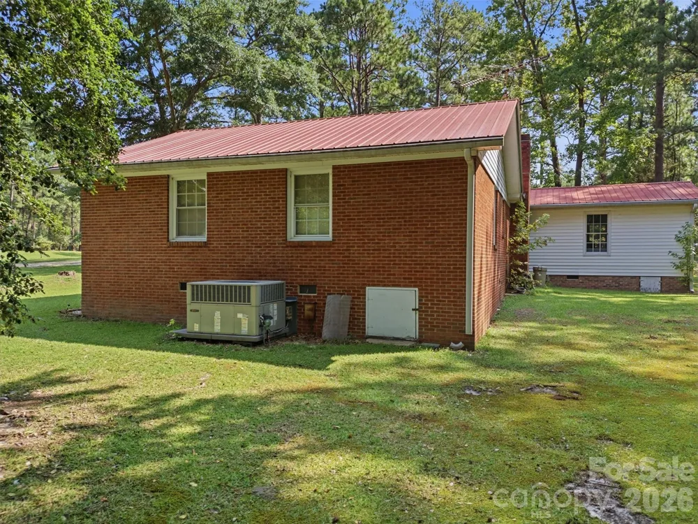 276 Dixie Trail Hamlet, NC 28345