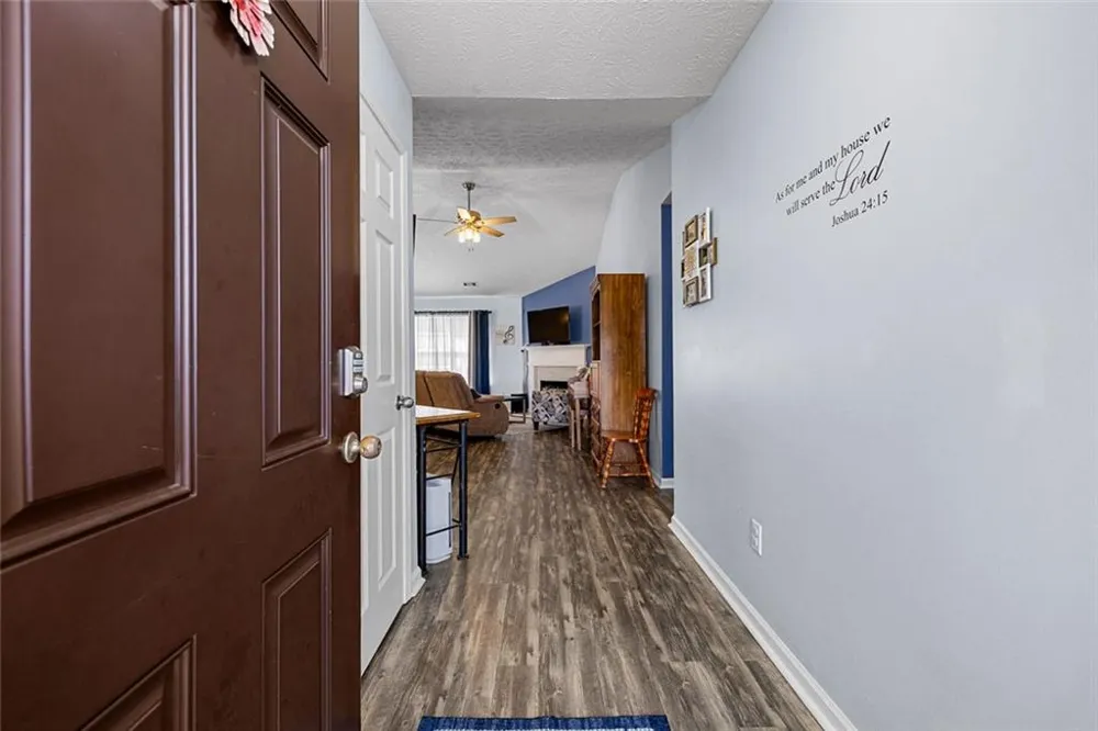 1003 Marsh Court Court Hampton, GA 30228