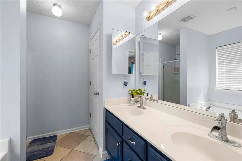 1003 Marsh Court Court Hampton, GA 30228